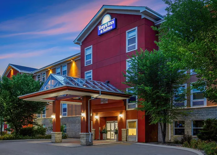 Days Inn & Suites By Wyndham Sherwood Park Edmonton