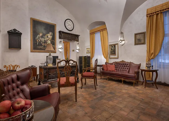 Little King Hotel U Malvaze Prague