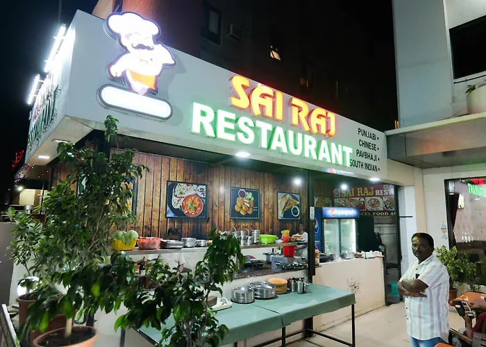 Hotel Laxmibai Palace- Only 300 Miter From Sai Baba Temple!!!! Shirdi