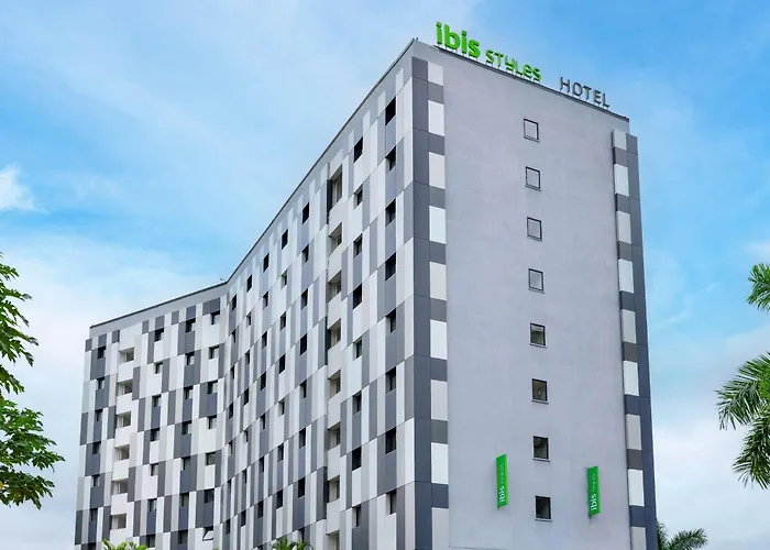 Ibis Styles Accra Airport Otel