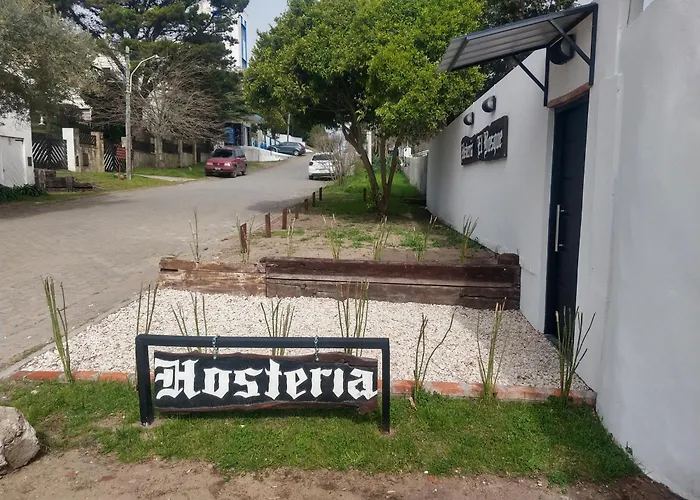 Hostería El Bosque Villa Gesell