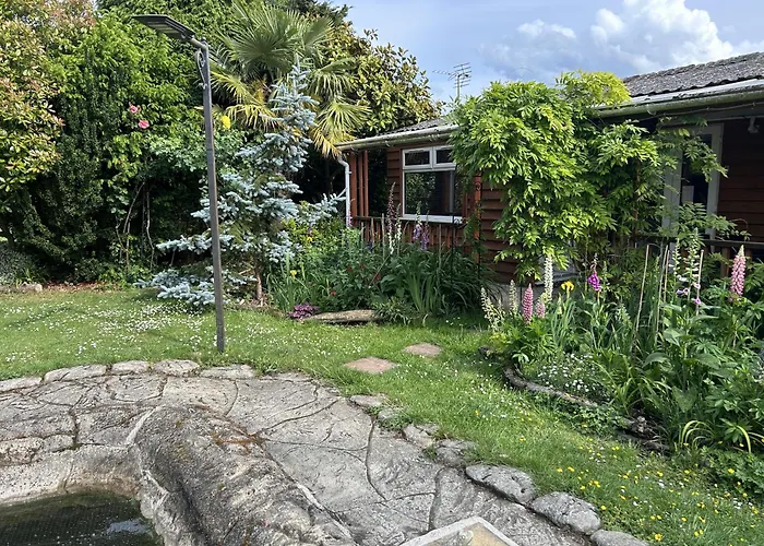 Woodpaddock Bed & Breakfast March