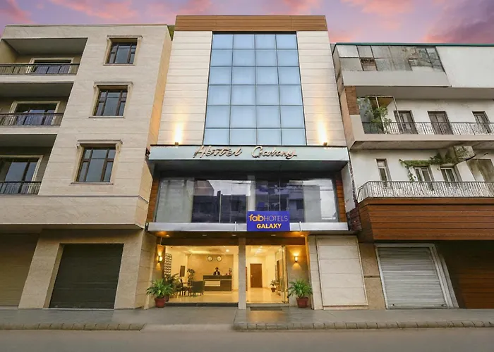 Fabhotel Galaxy - Nr Patel Nagar Metro Delhi 