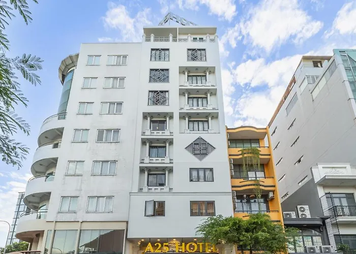 A25 Hotel - 274 De Tham Ho Chi Minh City