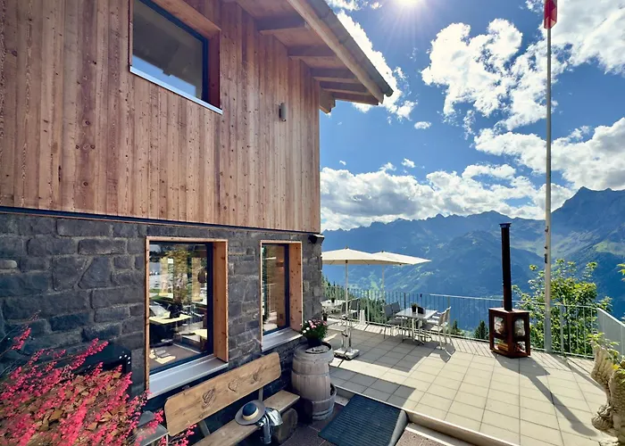 Berggasthaus Eggberge - Boutique Mountain Hotel - Access Via Cablecar Altdorf