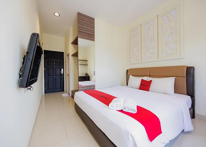 Reddoorz Plus Near Ferry Terminal Batam Center