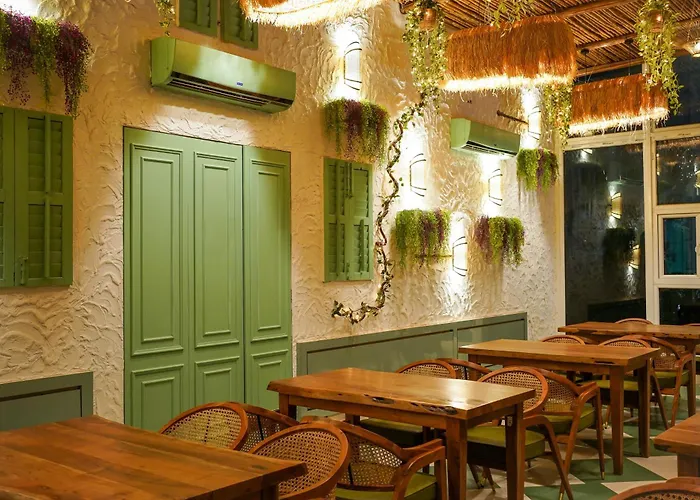 Sugar Stars Inn Varanasi