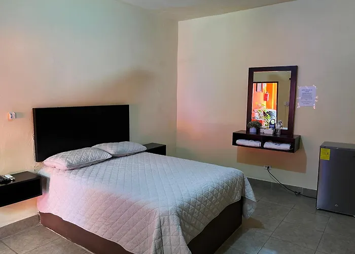 Hotel Posada Del Cortez La Paz
