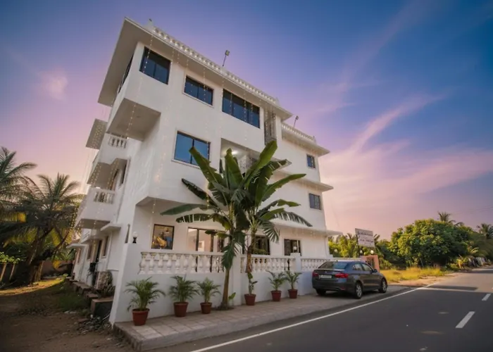 Hotel Spring Height Hotels Near Mall De Goa Porvorim