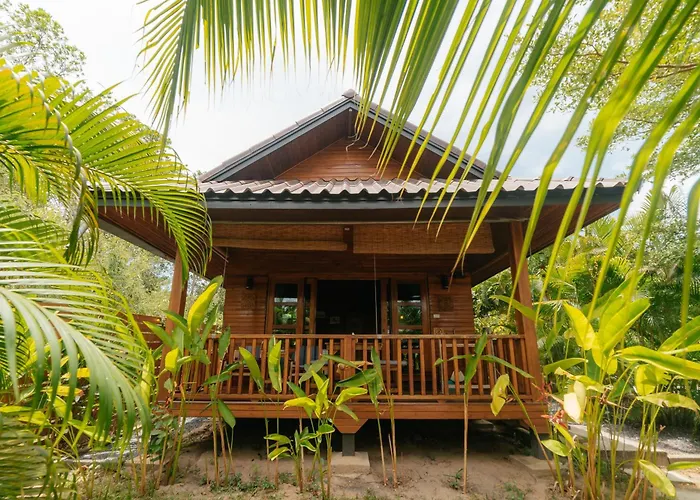 Bed and Breakfast Samui Blue Bird Mae Nam