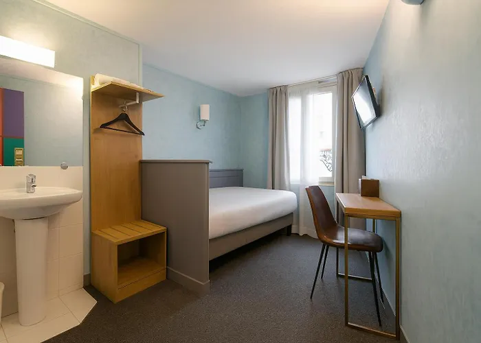 Walled Off Hotel Parijs