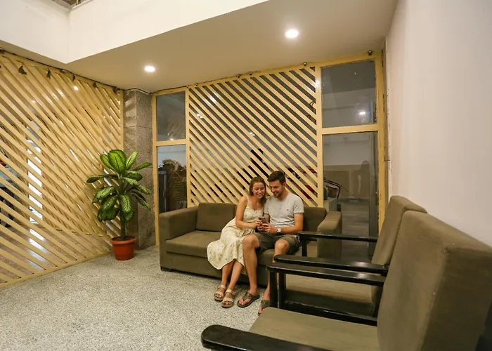 Fabhotel Moro Paschim Vihar Delhi 