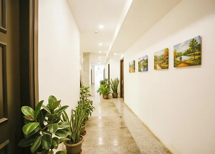 Fabhotel Moro Paschim Vihar Delhi 