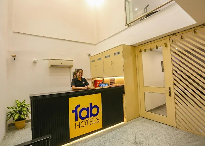 Fabhotel Moro Paschim Vihar Delhi 