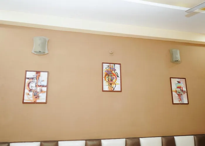 Hotel Pleasure Landmark Ujjain
