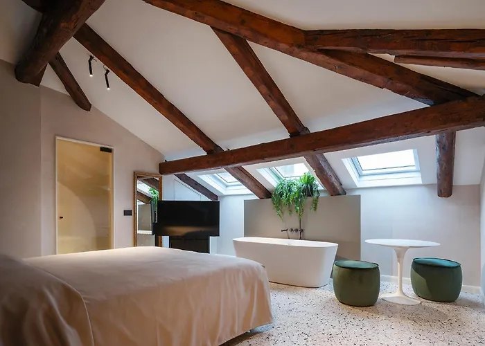 Palazzetto Myvenice