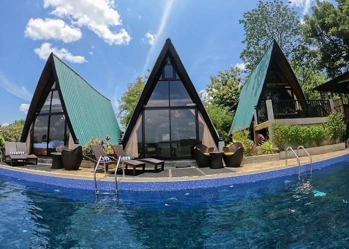 Sundown Lake Hotel & Spa Habarana