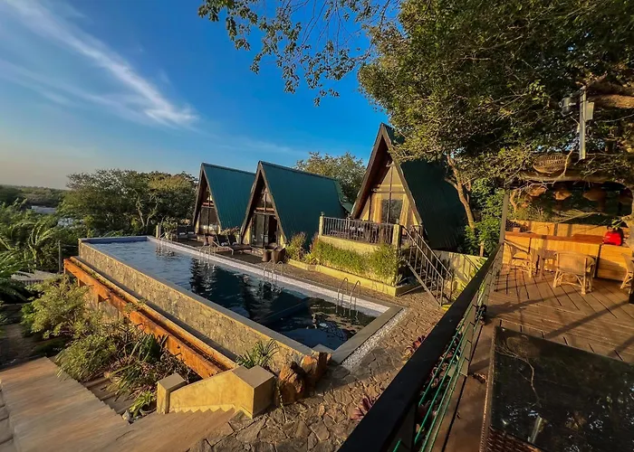 Sundown Lake Hotel & Spa Habarana