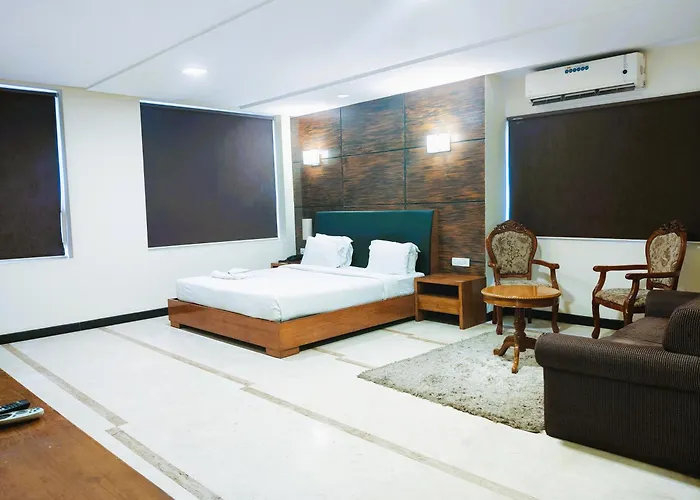 Athasri Hotel Infantry Road Bangalore