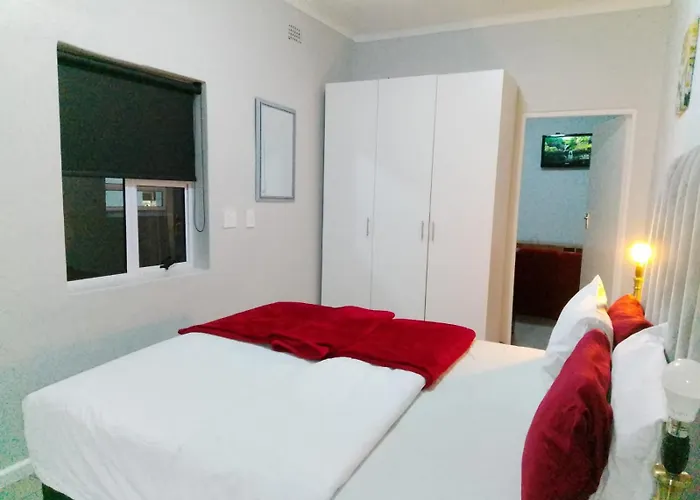 Neo & Ruks Guest House Salt River 1 Cape Town