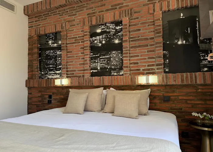 Ideal Sejour Cannes - Stylish Boutique Hotel with quiet garden