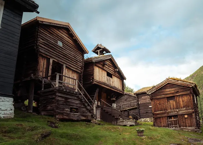 Roisheim Hotel & Skysstasjon Lom