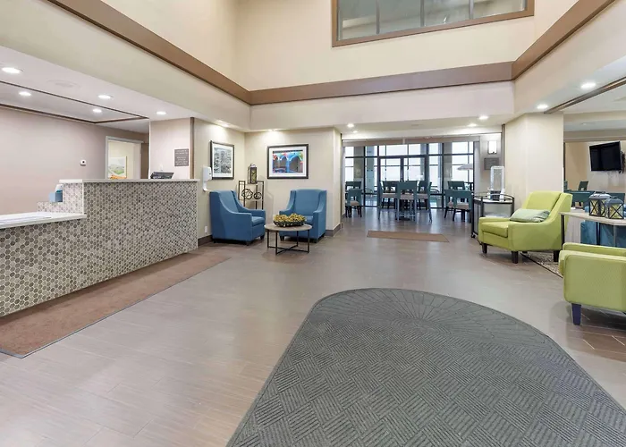Comfort Inn & Suites Johnstown - Richland Town Center Geistown