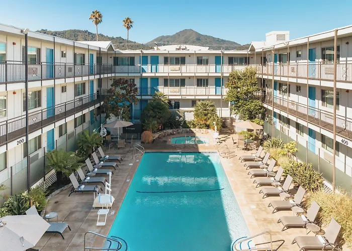 Marin Suites Hotel Corte Madera