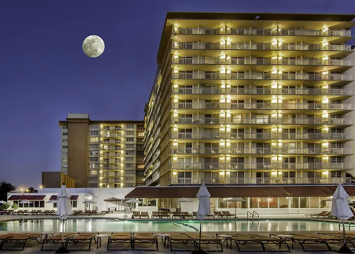 Ramada Plaza By Wyndham Marco Polo Beach Resort Golden Beach