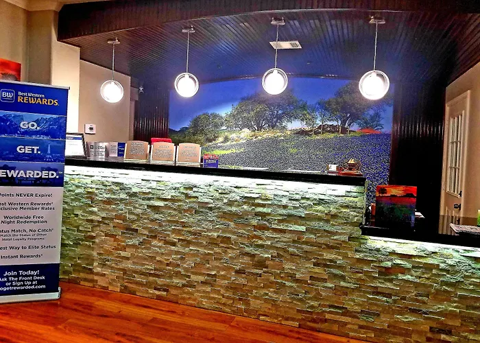 Best Western Post Oak Inn Burnet