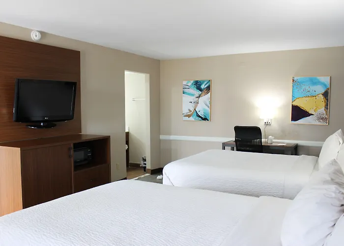 Baymont By Wyndham Abilene Hotel