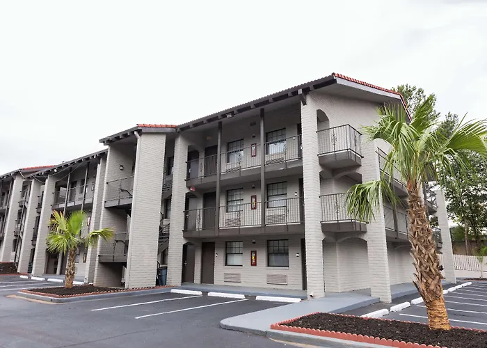 Bhagat Hotels Stone Mountain Atlanta BW Signature Collection Tucker