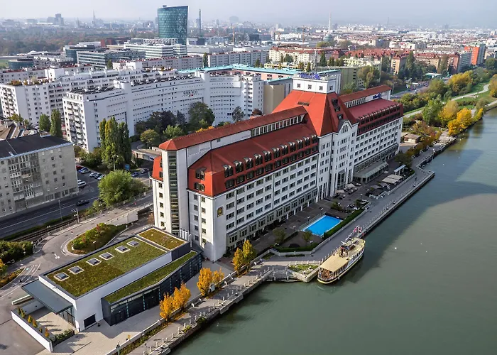 Готель Hilton Vienna Waterfront