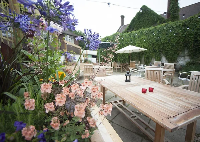 Norfolk Arms Hotel Arundel