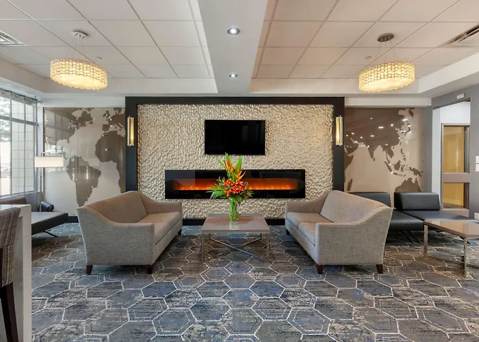 Best Western Plus Toronto Airport Hotel Mississauga