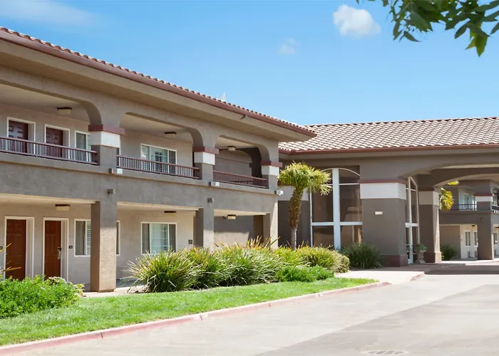 Baymont By Wyndham Modesto Salida Hotel