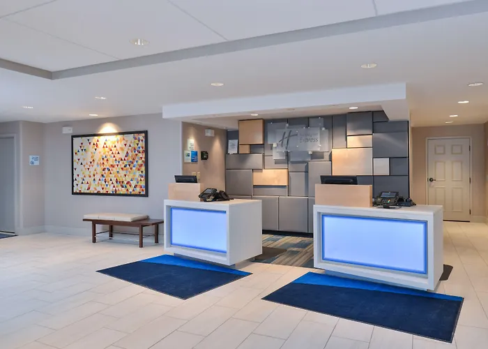 Holiday Inn Express Rochester - University Area By Ihg