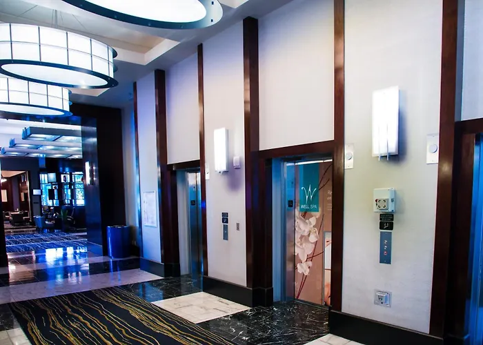 The Lapis Suite At Platinum Hotel 5 Min Walk To F1 Koval Zone Entrance Las Vegas