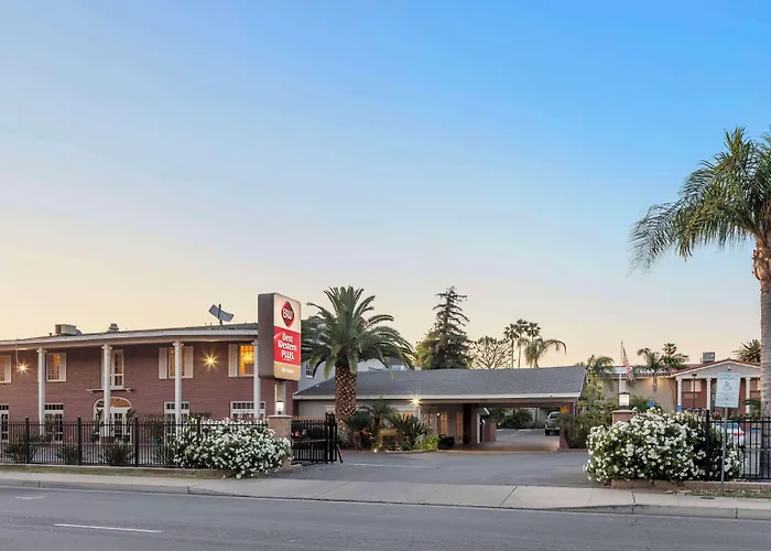 Best Western Plus Hill House Bakersfield