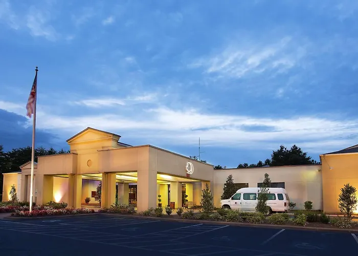 Hotel Doubletree By Hilton Charlotte Airport
