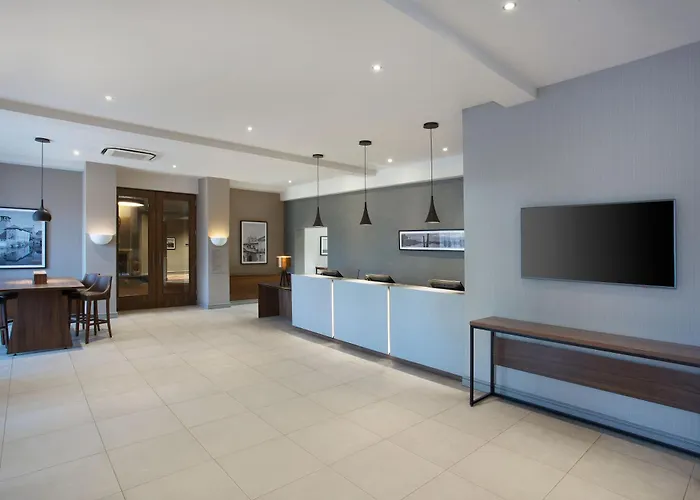 Leonardo Hotel East Midlands Airport - On-Site Castle Donington