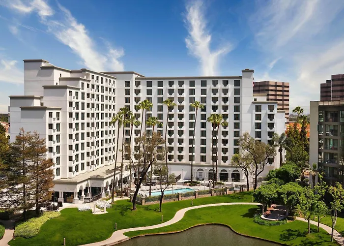 Costa Mesa Marriott Hotel