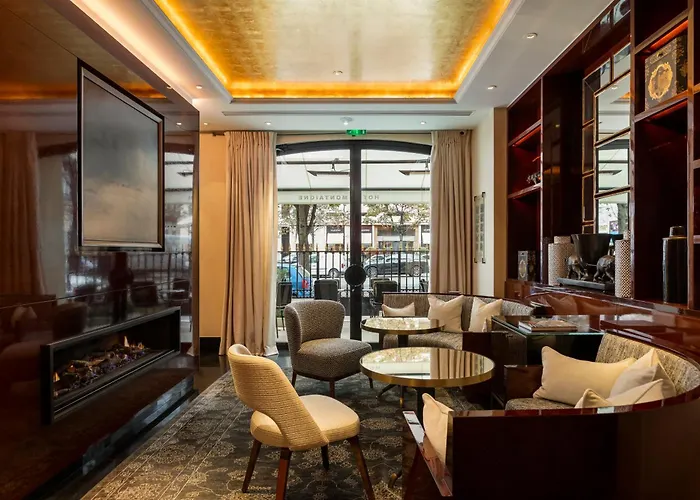 Hotel Montaigne Parijs