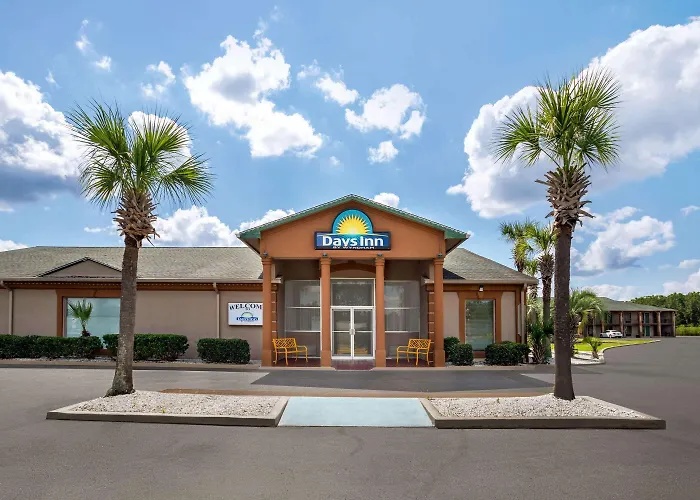 Days Inn By Wyndham Hardeeville/ I-95 State Line