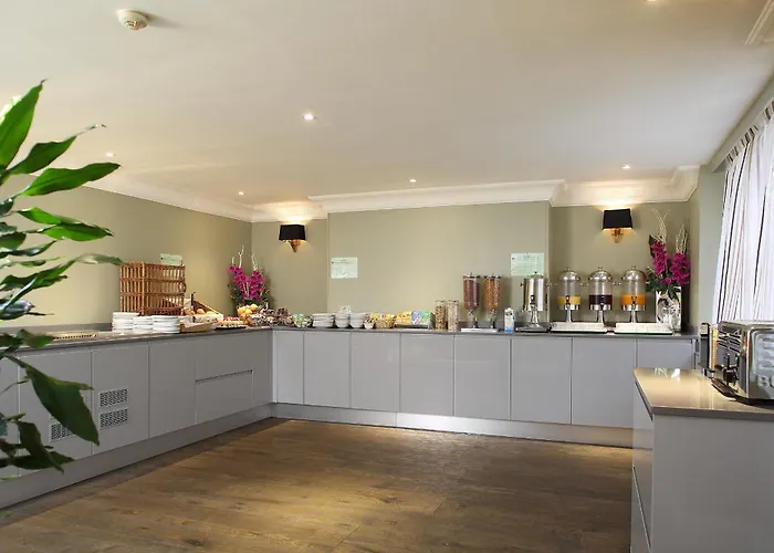 Phoenix Hotel London