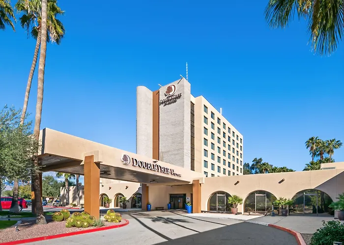 Hotel Doubletree By Hilton Tucson-Reid Park