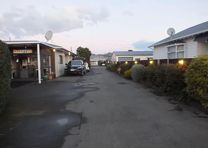 Econo Lodge Canterbury Court Motel Christchurch