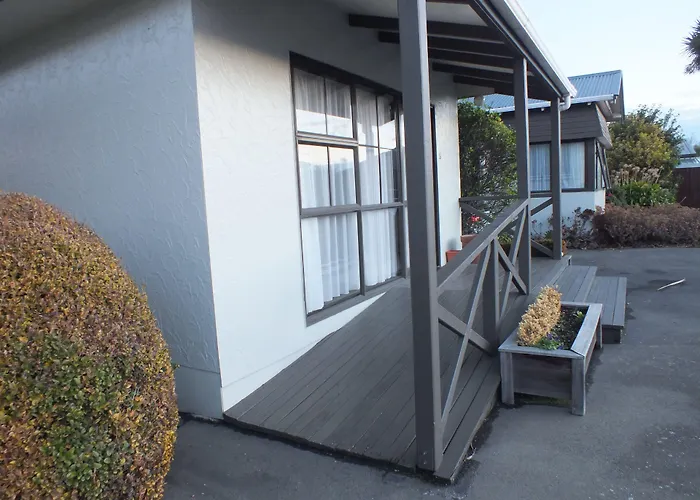 Econo Lodge Canterbury Court Motel Christchurch