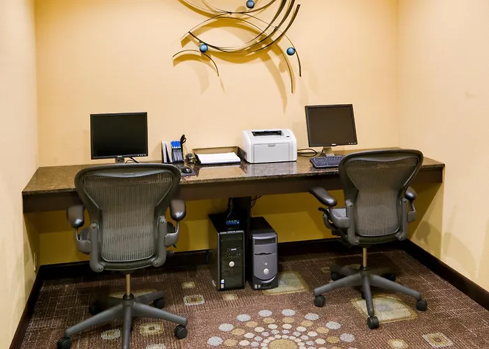 Wyndham Garden Oklahoma City Resort & Conference Hotel Near Airport, Fairgrounds Paycom & I40
