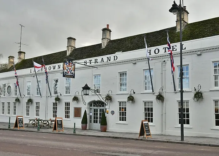 Lansdowne Strand Calne
